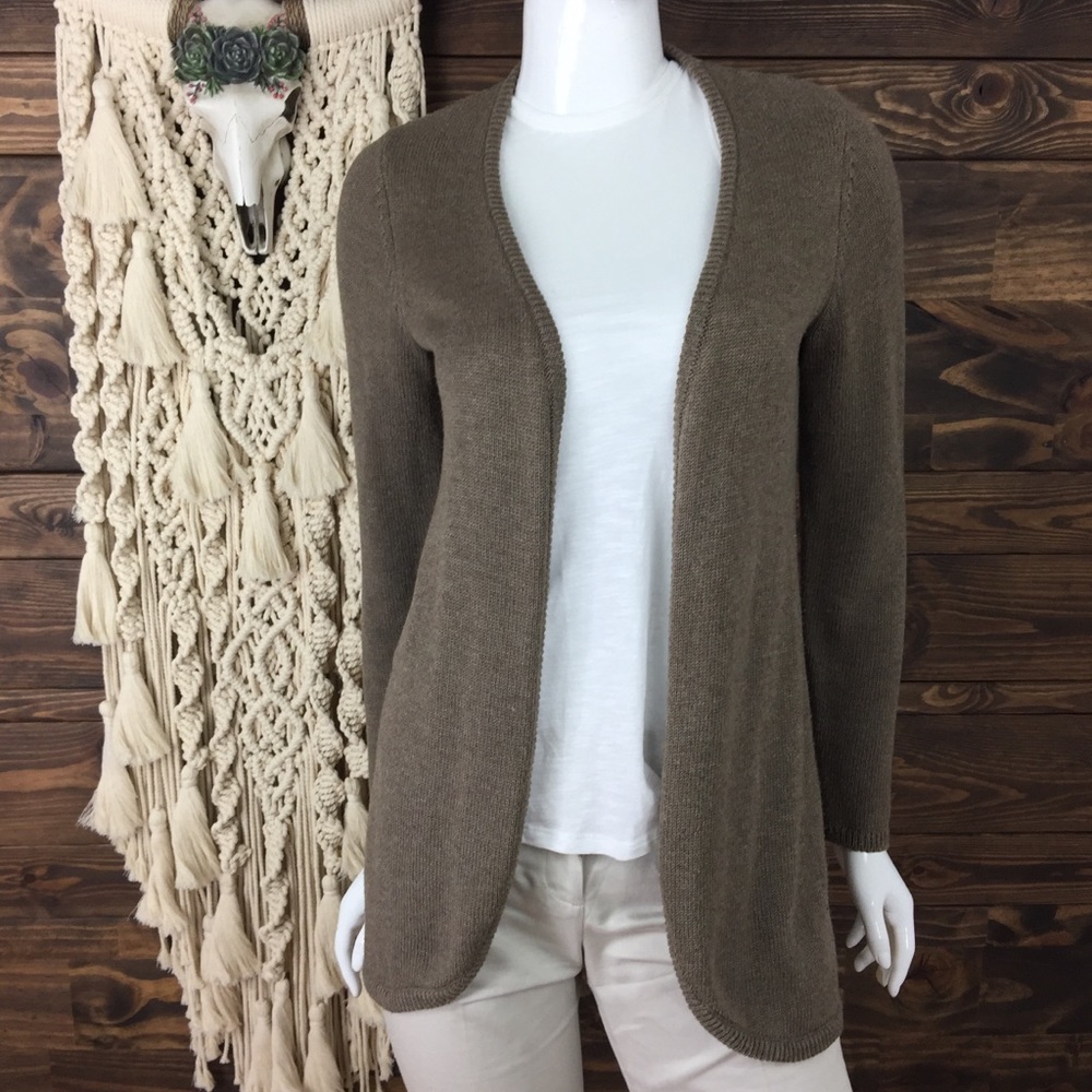 Marl Adam | Knit Sweater Cardigan Open‎ Back Design